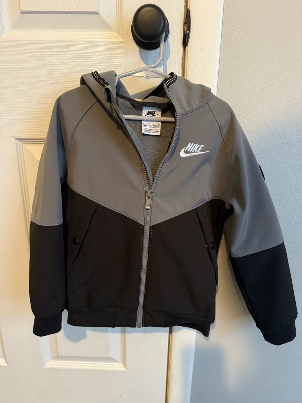 Nike Kids Gray and Black Hooded Puffer Jacket
